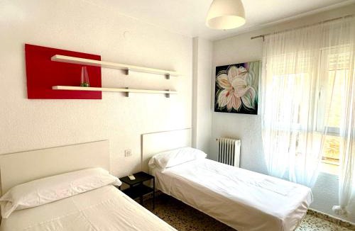 Angustias - Chana - Encina Apartment | Espléndido Apartamento con Wifi
