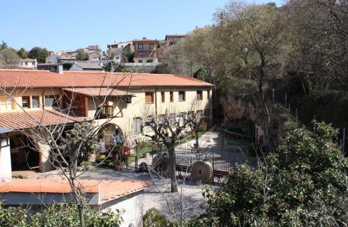 Beceite Hostel | Estudio El Tosca