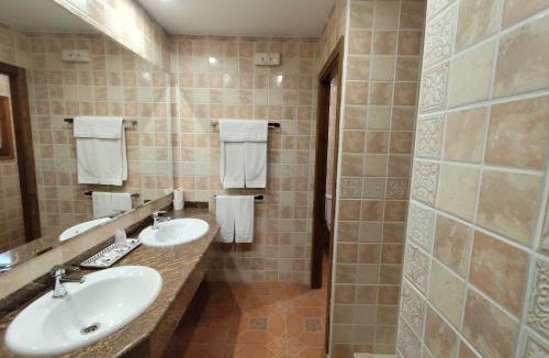 Beceite Hostel | Estudio El Tosca