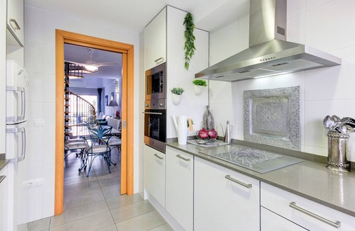 Roses Town Center Apartment | EUGENI D'ORS 3 1 Roses