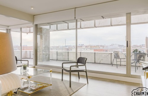 Castillejos Apartment | Eurobuilding 2 Exclusive - Spectacular views, parking