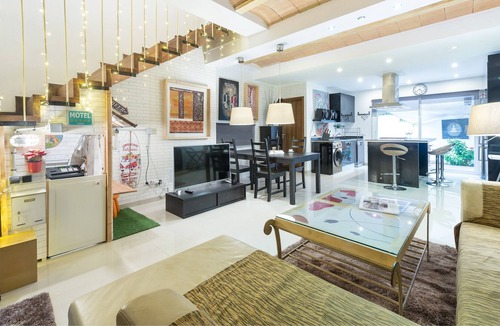 Puerto Maritimo House | EVAMAS - Chalet with terrace in PALMA DE MALLORCA. Free WiFi