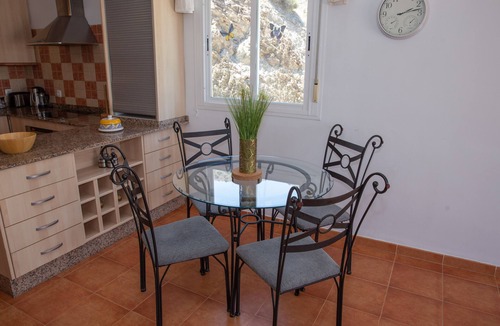 La Parata Apartment | Excellent 2 Bedroom Apartment