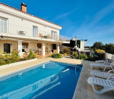 Lloret Blau House | Exclusiva casa con vistas despejadas al mar y piscina privada