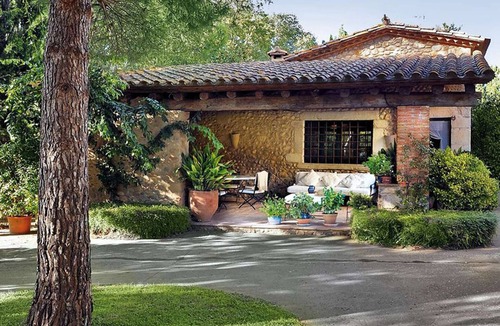 Vilaur Cottage | Exclusive Catalan farmhouse just 15 minutes from the beaches of Ampurias or scale