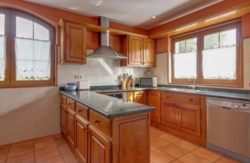 Somo House | EXCLUSIVE DETACHED HOUSE IN PRIVATE URBANIZATION 5 MIN FROM THE BEACH