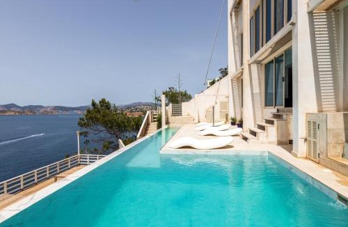 El Toro Villa | Exclusive Seafront Villa,Private Pool,Gym,BBQ