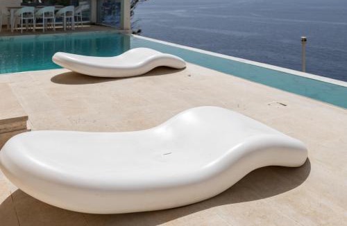 El Toro Villa | Exclusive Seafront Villa,Private Pool,Gym,BBQ