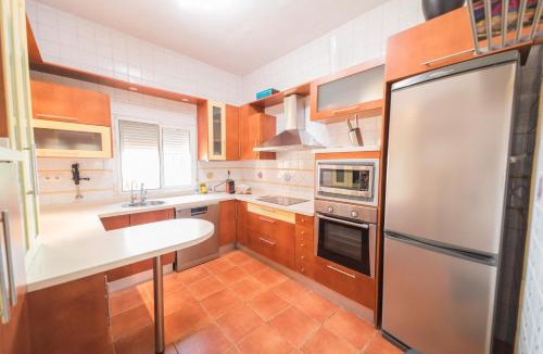 Almeria House | Expoholidys- Chalet privado en Castell del Rey