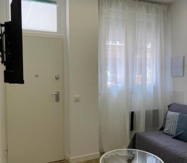 San Blas-Canillejas Apartment | Exyca Metropolitano
