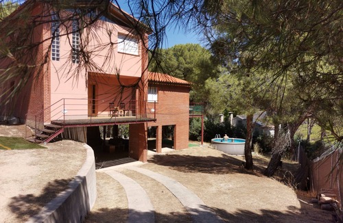 San Martin de Valdeiglesias Ski Chalet | Fantastic Villa next to the San Juan Swamp