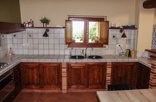 Llampaies Cottage | Fabulous traditional house in Costa Brava. Pool a/c and free wifi
