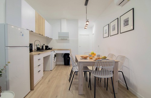 Torrefiel Apartment | Family Friendly Apartment in Quiet Neighborhood - 20 Min from Valencia Center