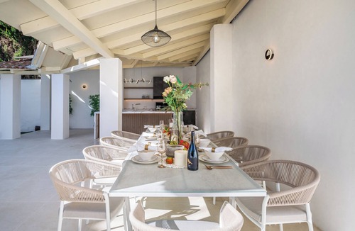Torrequebrada Villa | FAMILY FRIENDLY RENTAL IN LUXURY AREA WITH BBQ & PRIVATE HEATED SWIMMING POOL