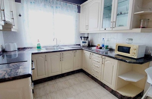 San Isidro House | Family House Tenerife South - Playground for children - Terrace with barbecue - Wi-Fi