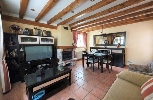 Orduna House | FAMILY HOUSE WITH GARDEN IN ORDUÑA, NEAR THE NATURAL PARK OF GORBEA