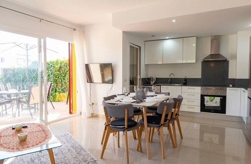 Flamenca Beach Apartment | Fantastic Location - Luxury 3 Bed 3 Bath Ground Floor Duplex in Playa Flamenca