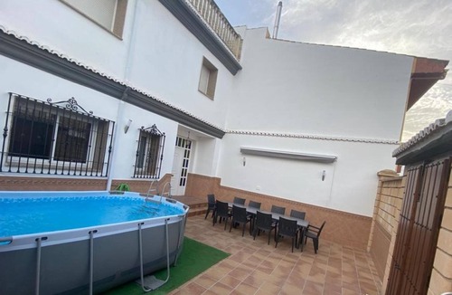 Montillana Ski Chalet | Fantastic Rural House in Montillana with swimming pool.