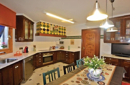 Pineda de Mar Ski Chalet | Fantastic vacation home, Large private pool, Free Wifi