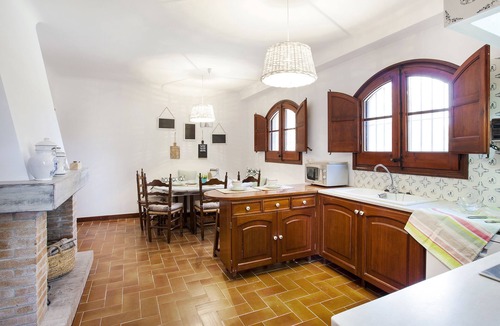 Llavia House | FARMHOUSE LLABIA EMPORDA HOUSE WITH SWIMMING POOL COSTA BRAVA 14 p