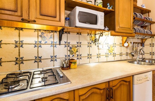 Durcal House | Farmhouse with garden, pool and barbecue