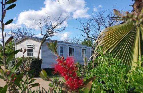 Malgrat de Mar House | Feriendorf Els Pins Mobilehome Premium 2AC für 6 Personen
