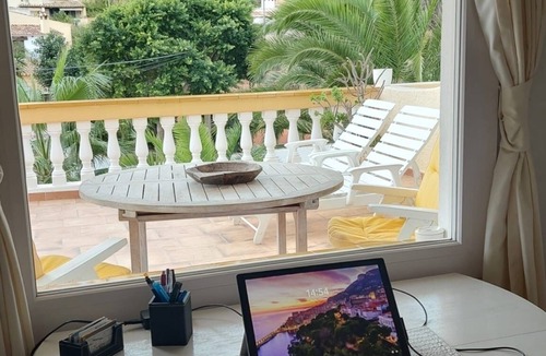 Peguera Apartment | Ferienwohnung mit Großer Sonniger Terrasse - Auch zum Überwintern Geeignet!