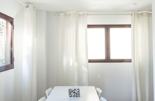 Poligono Alameda Apartment | Fina Penthouse, bright and quiet