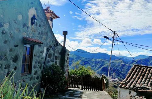 Tejeda Ski Chalet | Finca Ancestros