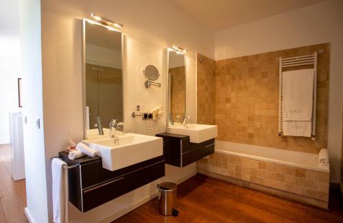 Es Migjorn Gran House | Finca Atalis - Adults Only