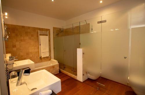 Es Migjorn Gran House | Finca Atalis - Adults Only