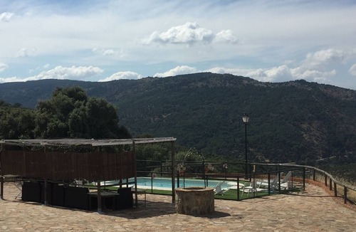 Santa Elena House | Finca El Collado de los Jardines en el Corazón del Parque Natural Despeñaperros