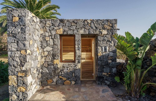 El Paso Villa | Finca Esperanza - Luxury finca with private pool, whirlpool, sauna and own bodega