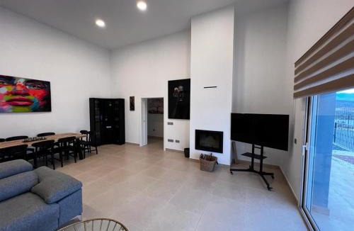 Coin Villa | Finca La Mirage Coin