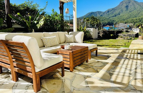 El Paso House | Finca Maracuya