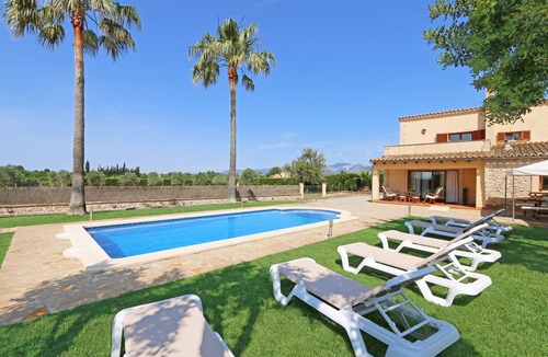Inca Ski Chalet | Finca Marti Ferrer: private swimming pool, garden, barbecue, WiFi, air conditioning.