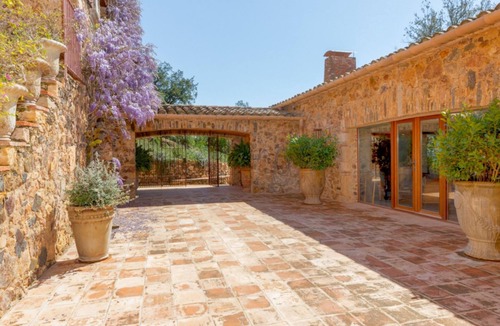 Mont-Ras House | Finca Mas Gotas - unique charm property
