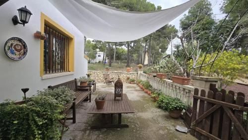 Valldemar House | Finca rural con piscina para grupos grandes