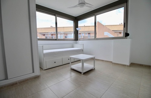 Molinell Apartment | FIRST LINE BEACH APARTMENT WITH SEA VIEWS. WIFI.
