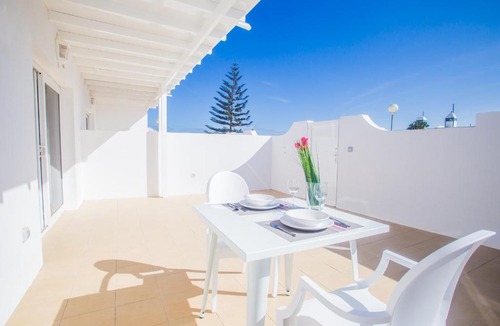 Playa del Cable Apartment | Flower Beach Suite 6