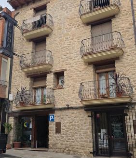 Valderrobres Hotel | Fonda Angeleta