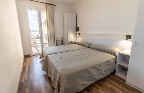 L'Estartit Hostel | Fonda Can Dalfó by Vivere Stays