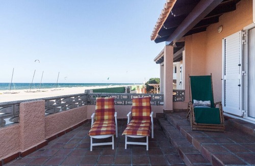 Valencia House | Front line beach villa near El Saler golf course + wifi. Valencia