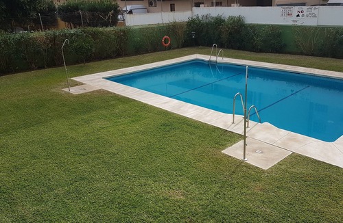 Fuengirola City Centre Apartment | Fuengirola- air conditioned & wifi beach and town centre apartment