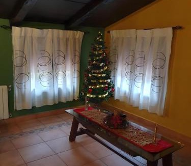 Iznatoraf House | Fuente Los Avellanos