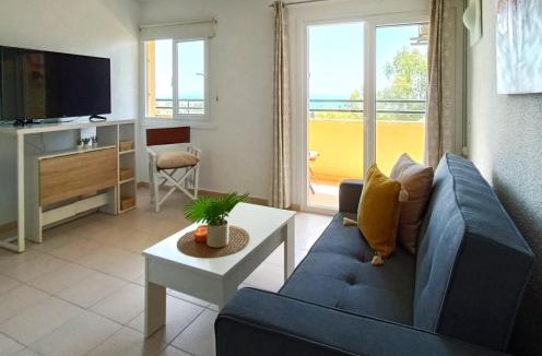 Aguadulce Apartment | Géminis 504 Suite con terraza y vistas al mar