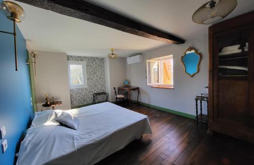 Taurignan-Vieux House | Gîte PRAT NAOU - PYRENNEES ARIEGEOISES