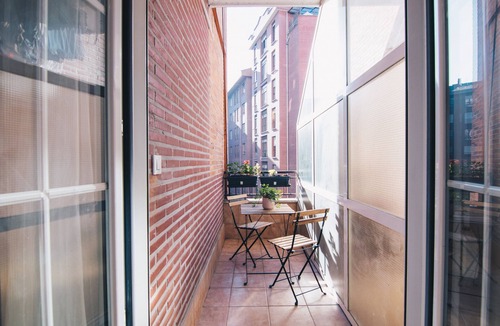 Castanos Apartment | Garai apartment