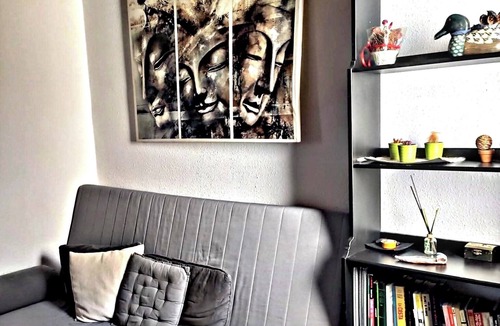 El Camp de l'Arpa del Clot Apartment | Gaudi's Bcn penthouse