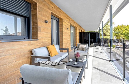 Distrito Norte Sierra Apartment | Genteel Home Arruzafa VIII